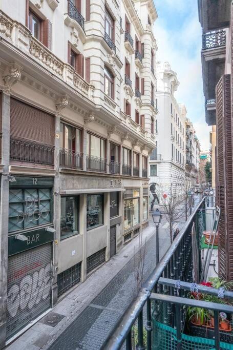 Apartamento De Lujo En Gran Via Apartment Madrid Ngoại thất bức ảnh